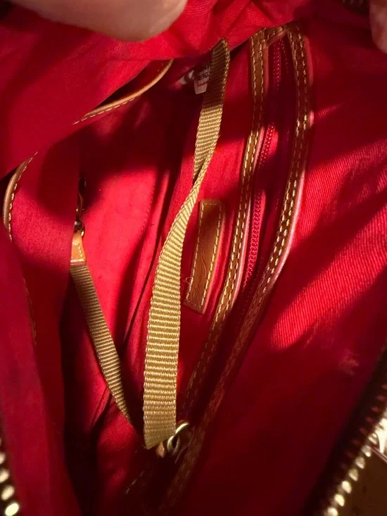 Dooney & Bourke Snow White Disney Rare Small Satchel Leather Purse Handbag - Picture 13 of 13